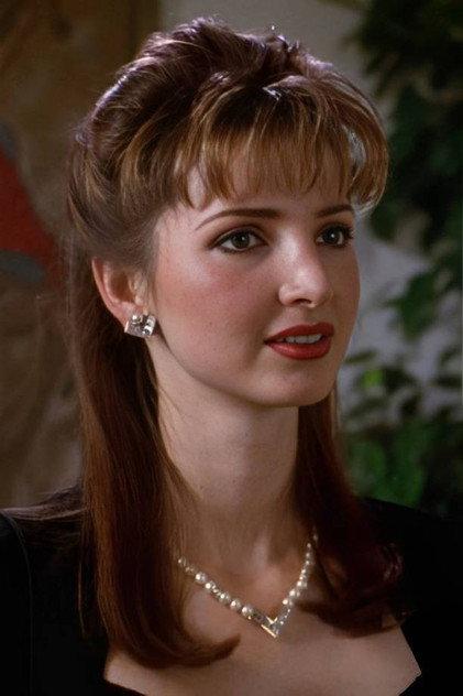 Elena Olanson - Actor Profile Photo