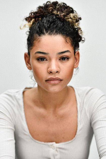 Ida Brooke - Actor Profile Photo