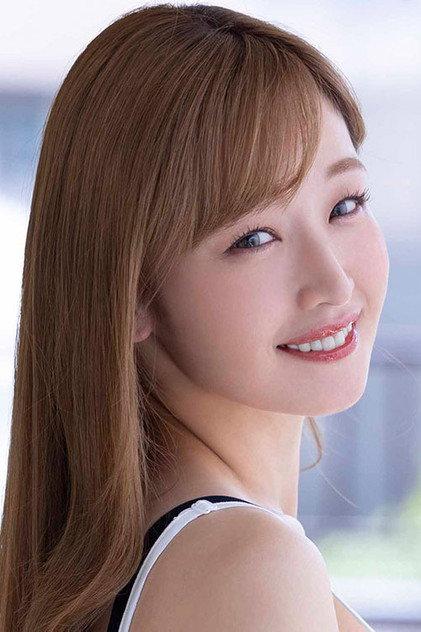 Akane Soma - Actor Profile Photo