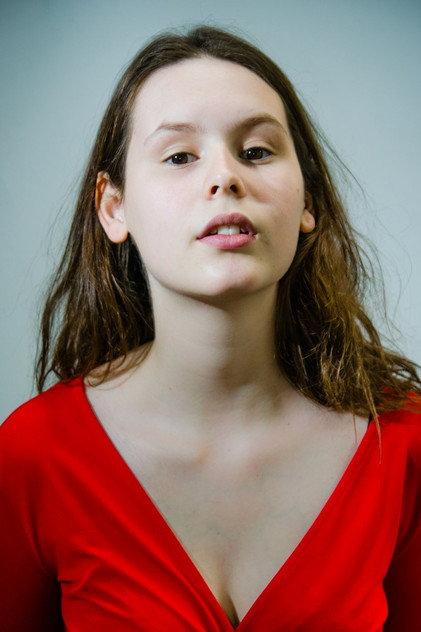 Claire Porro - Actor Profile Photo