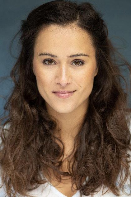 Maxine Latinis - Actor Profile Photo