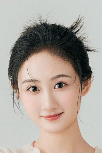 Yin Siqi - Actor Profile Photo