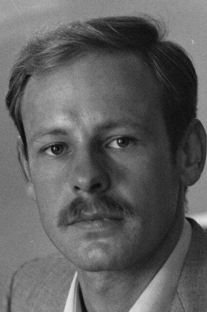Alexander Waechter - Actor Profile Photo