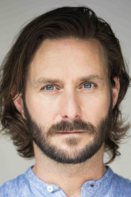 Darri Ingolfsson - Actor Profile Photo