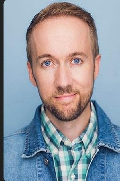 Simon Pearl - Actor Profile Photo