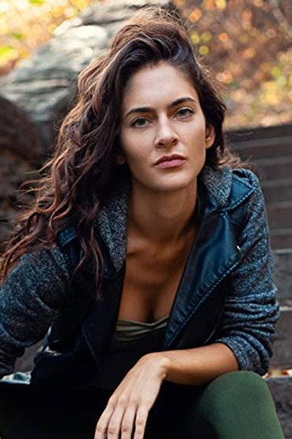 Phae Amara - Actor Profile Photo