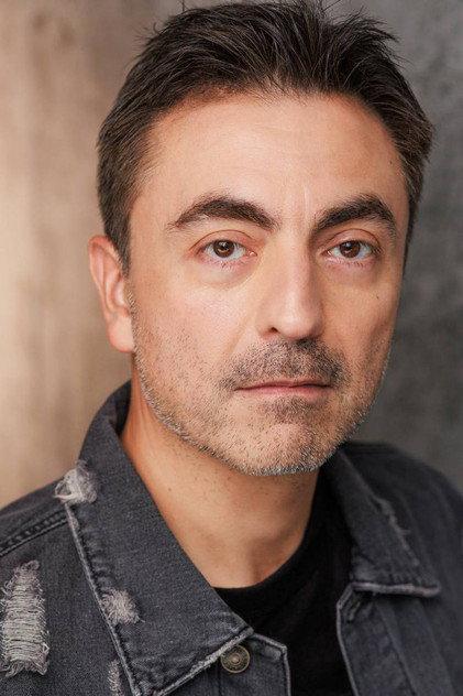 Raúl E. Peyret - Actor Profile Photo