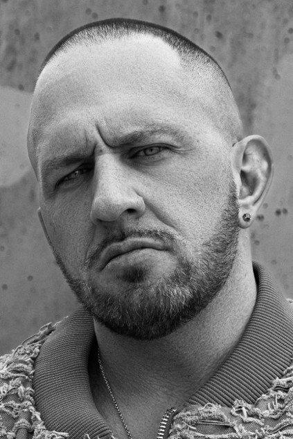 Daniel Stevens - Actor Profile Photo
