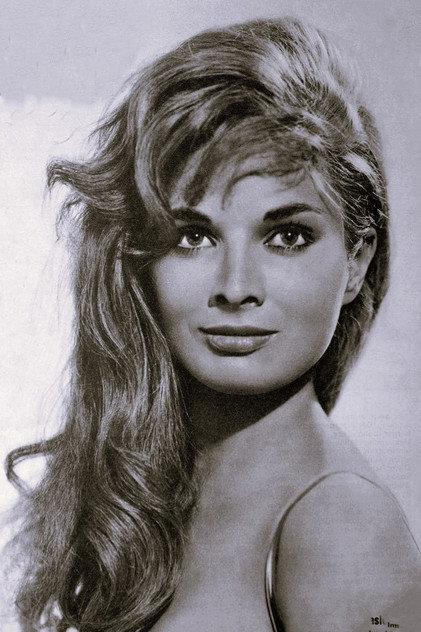Scilla Gabel - Actor Profile Photo