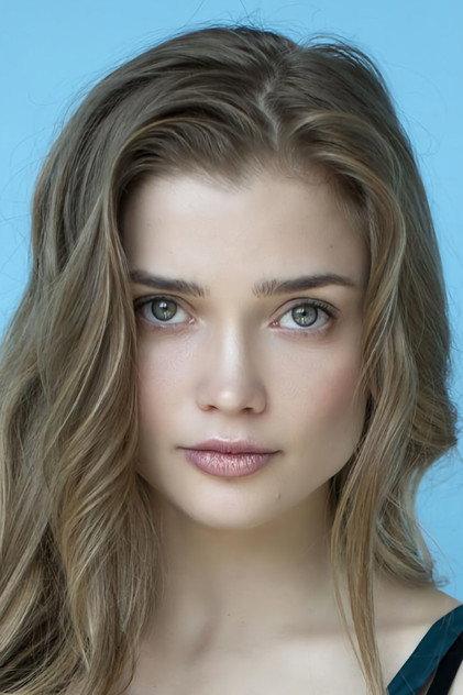 Alina Lanina - Actor Profile Photo