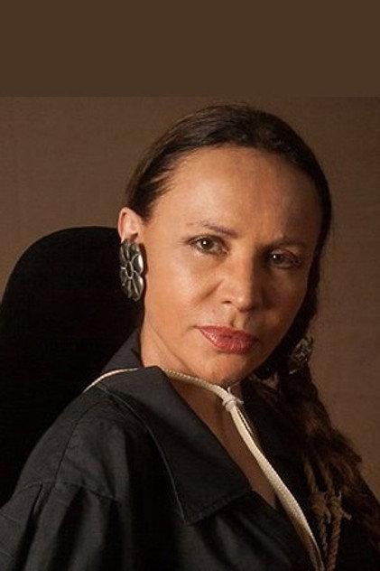 Suna Rocha - Actor Profile Photo