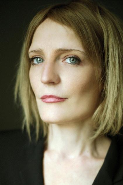 Florence Savignat - Actor Profile Photo