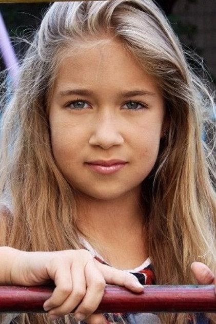 Maya Kuzmishina - Actor Profile Photo