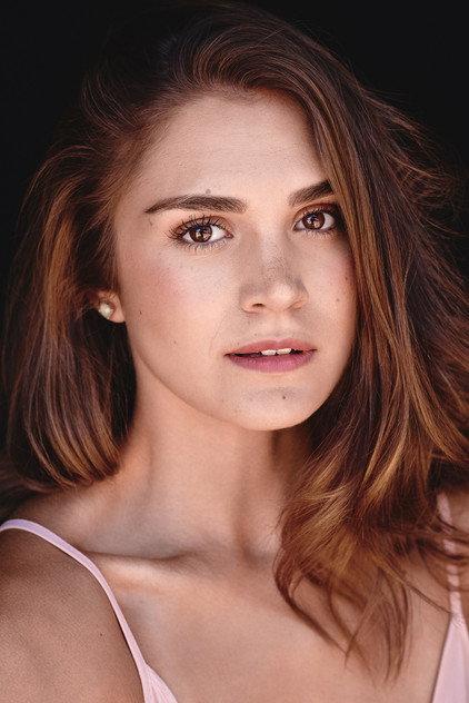 Claire Blackwelder - Actor Profile Photo