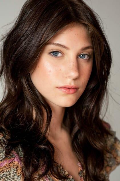 Abigail Pniowsky - Actor Profile Photo