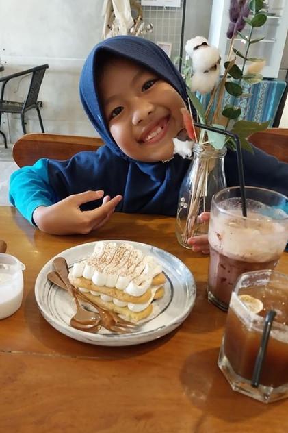 Khayra Fathia Ginanjar - Actor Profile Photo