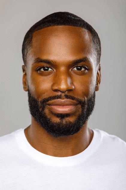 Robert Hayes - Actor Profile Photo