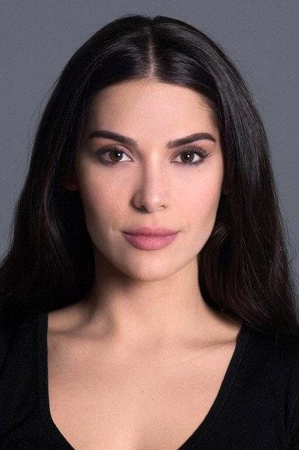 Fiona Gllavica - Actor Profile Photo