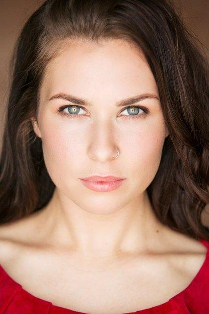 Olivia Tennet - Actor Profile Photo