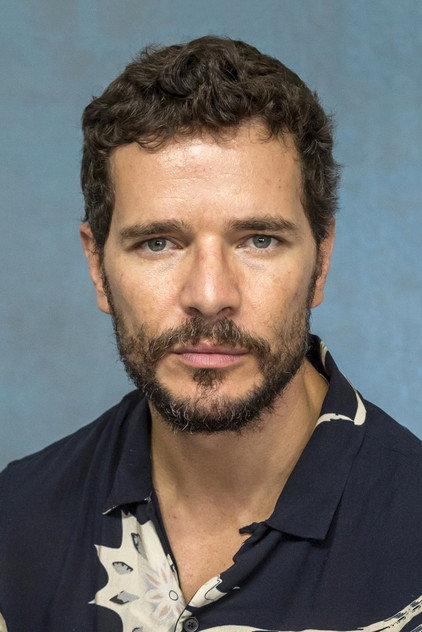Daniel de Oliveira - Actor Profile Photo