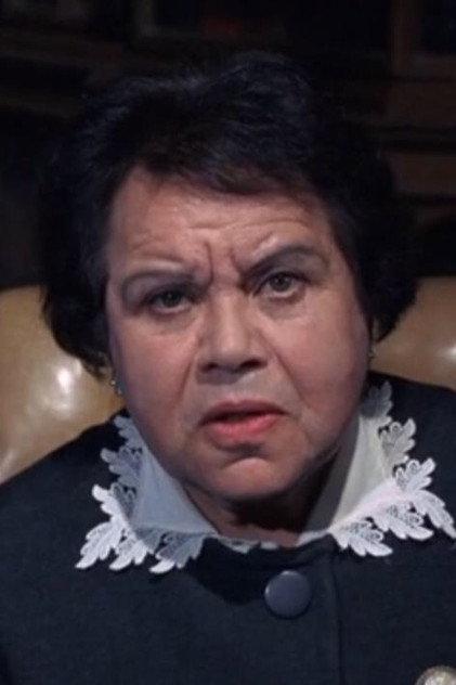 Golda Casimir - Actor Profile Photo