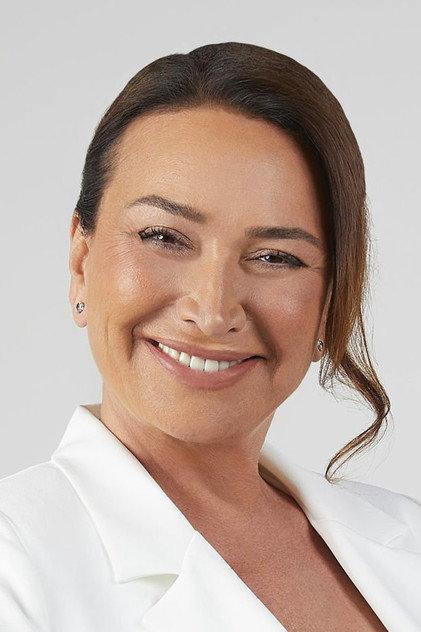 Demet Akbağ - Actor Profile Photo