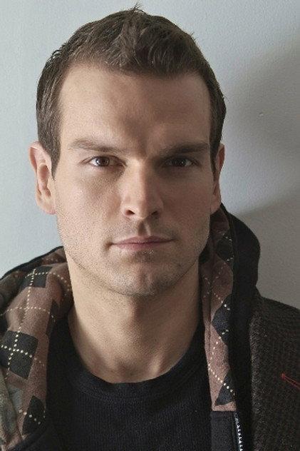 Warren Derosa - Actor Profile Photo