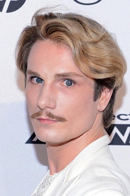 Austin Scarlett - Actor Profile Photo