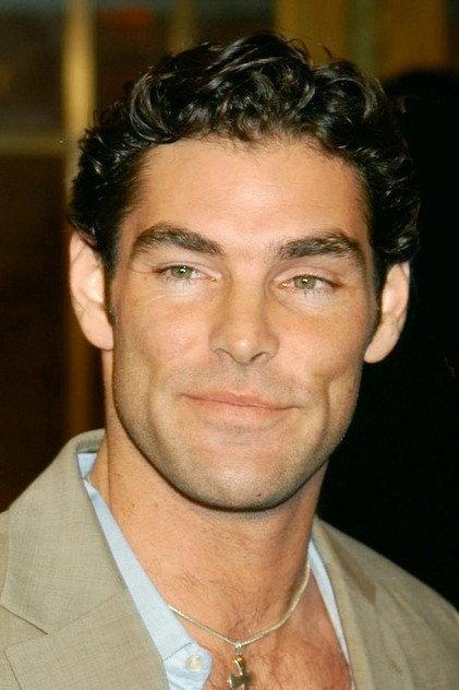 Evan Marriott - Actor Profile Photo
