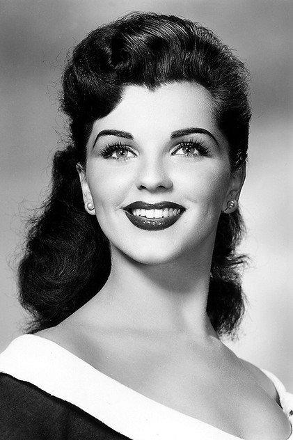 Lisa Gaye - Actor Profile Photo