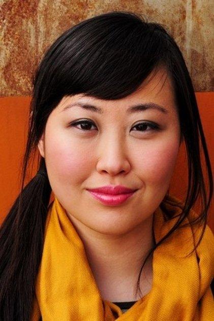 Julia Cho - Actor Profile Photo