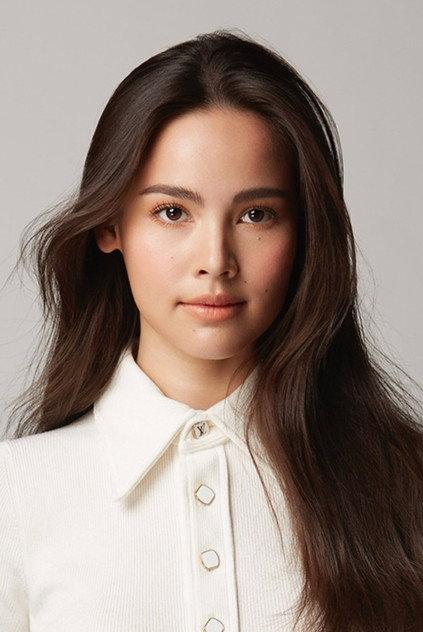 Urassaya Sperbund - Actor Profile Photo