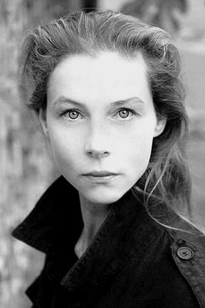 Bénédicte Loyen - Actor Profile Photo