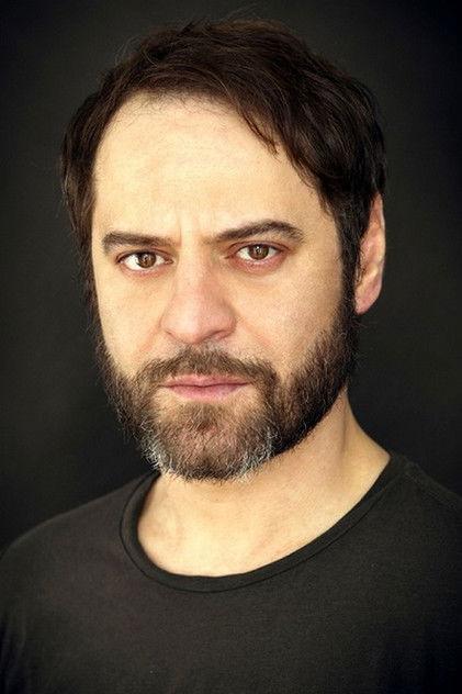 Tardu Flordun - Actor Profile Photo
