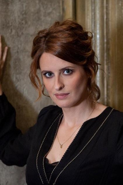 Anne Décis - Actor Profile Photo
