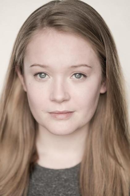 Aoife Kennan - Actor Profile Photo