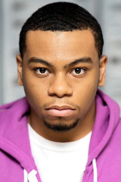 Dante Hoagland - Actor Profile Photo