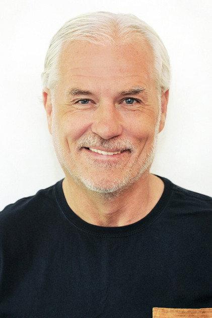 Glenn Hysèn - Actor Profile Photo