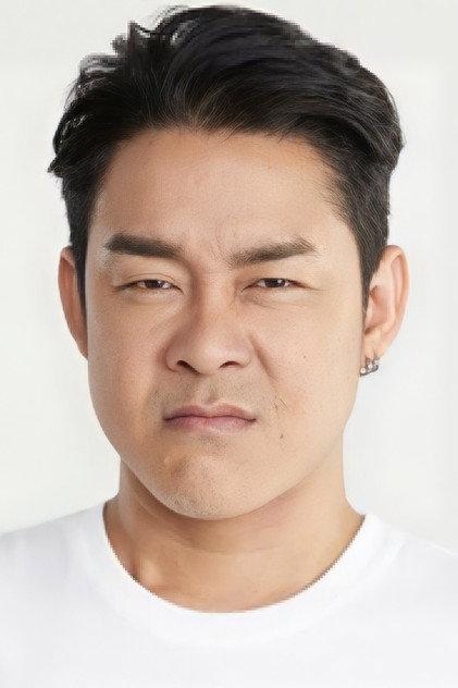Gornpop Janjaroen - Actor Profile Photo