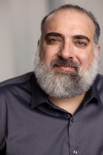 Ari Agbabian - Actor Profile Photo