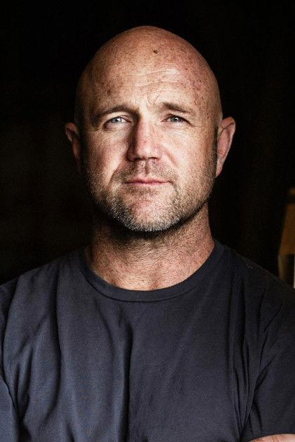 Stuart Thorp - Actor Profile Photo
