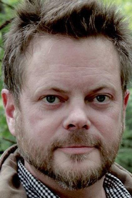 Michael Uppendahl - Actor Profile Photo