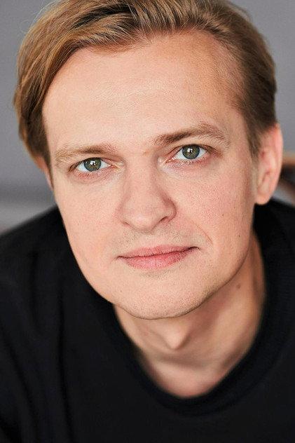 Ilya Shidlovsky - Actor Profile Photo