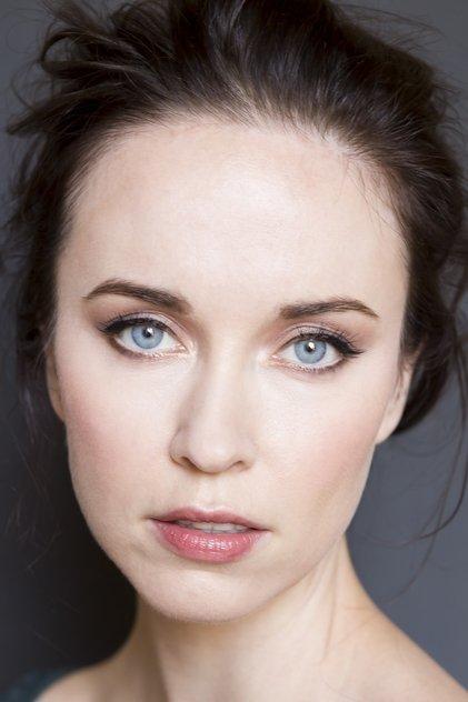 Elyse Levesque - Actor Profile Photo