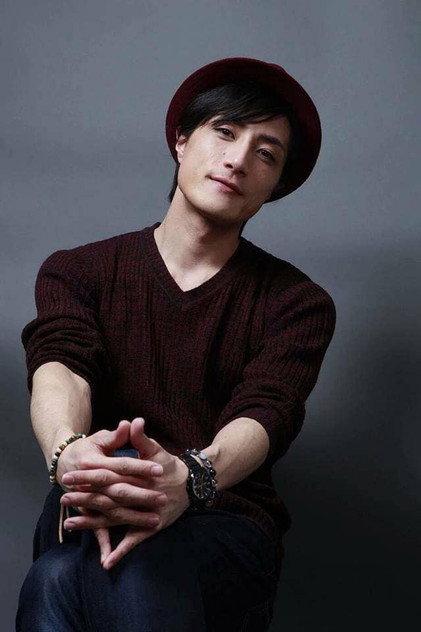 Takamitsu Fukuchi - Actor Profile Photo