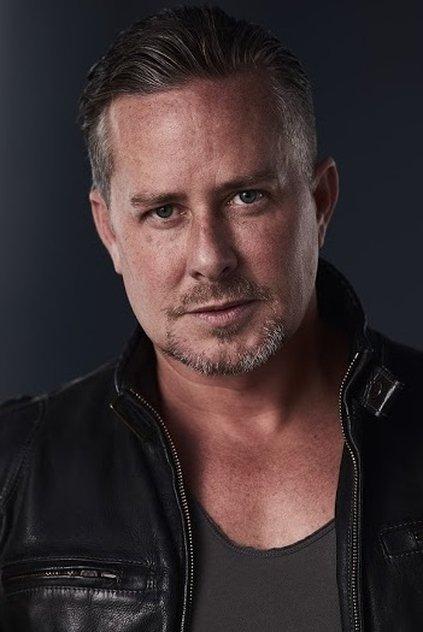 Dean Armstrong - Actor Profile Photo
