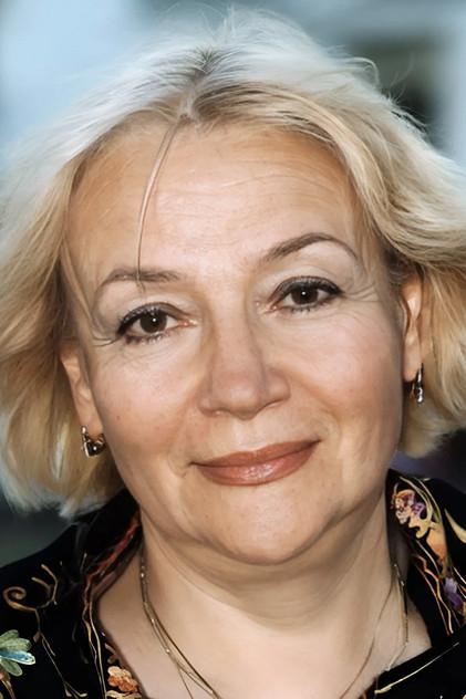 Yelena Sanayeva - Actor Profile Photo