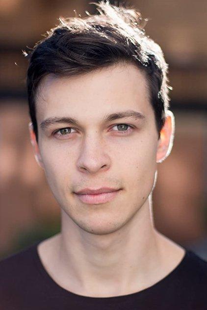 Bennett Taylor - Actor Profile Photo