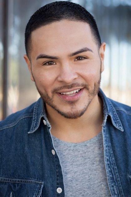 Gilbert Saldivar - Actor Profile Photo