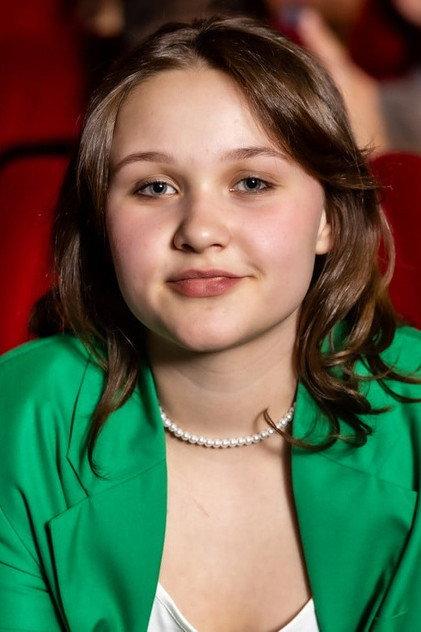 Laura Vahtre - Actor Profile Photo